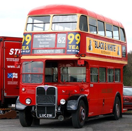 AEC Regent III RT, rot, Black and White, 1939